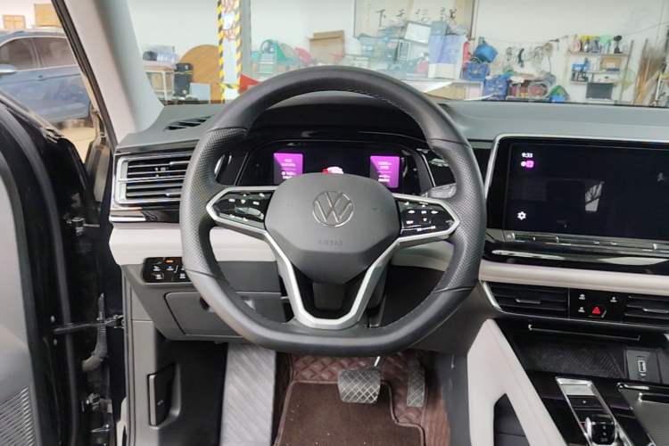 Used Volkswagen Teramont 2022 330TSI Two-Wheel-Drive Prestige Luxury Edition Steering Wheel