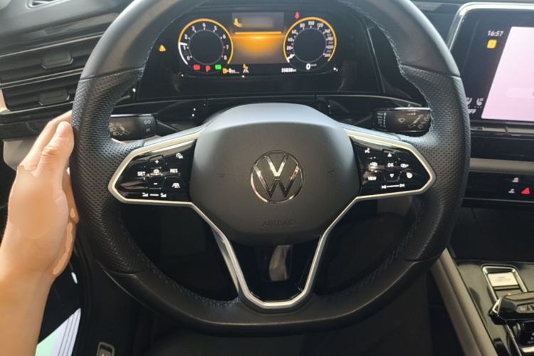 Used Volkswagen Teramont 2022 380TSI Four-Wheel Drive Prestige Flagship Edition Steering Wheel