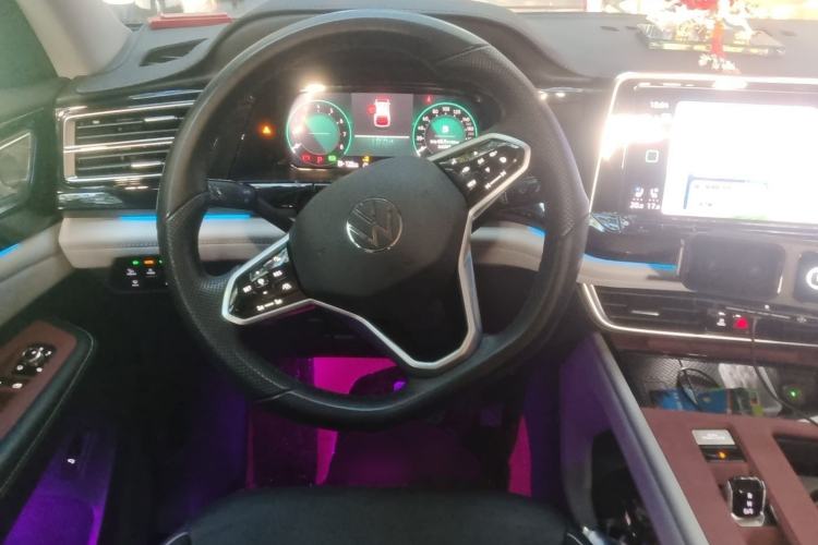 Used Volkswagen Teramont 2022 380TSI Four-Wheel Drive Prestige Flagship Edition Steering Wheel