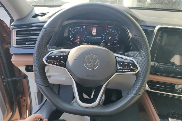 Used Volkswagen Teramont 2022 380TSI Four-Wheel Drive Prestige Flagship Edition Steering Wheel