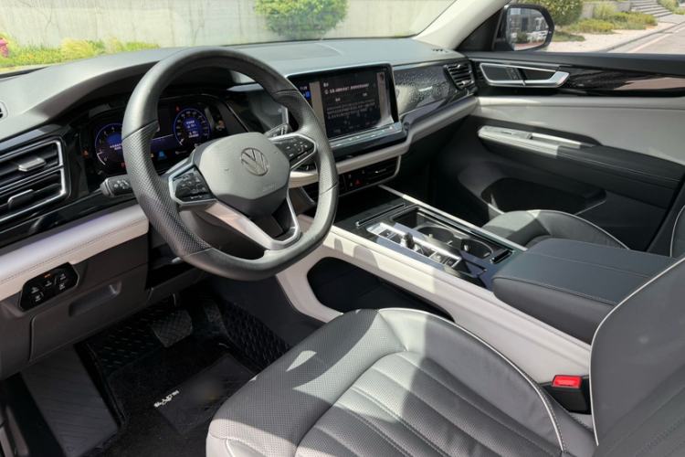 Used Volkswagen Teramont 2022 330TSI Two-Wheel-Drive Prestige Luxury Edition Steering Wheel