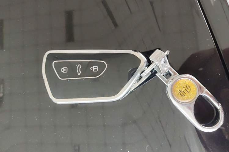 Used Volkswagen Teramont 2022 330TSI Two-Wheel-Drive Prestige Luxury Edition Vehicle Key