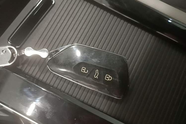 Used Volkswagen Teramont 2022 380TSI Four-Wheel Drive Prestige Flagship Edition Vehicle Key