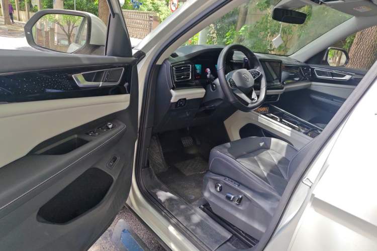 Used Volkswagen Teramont 2022 380TSI Four-Wheel Drive Prestige Flagship Edition Driver Seat