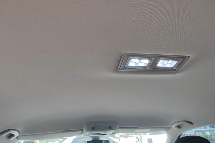Used Volkswagen Teramont 2022 380TSI Four-Wheel Drive Luxury Edition Headliner