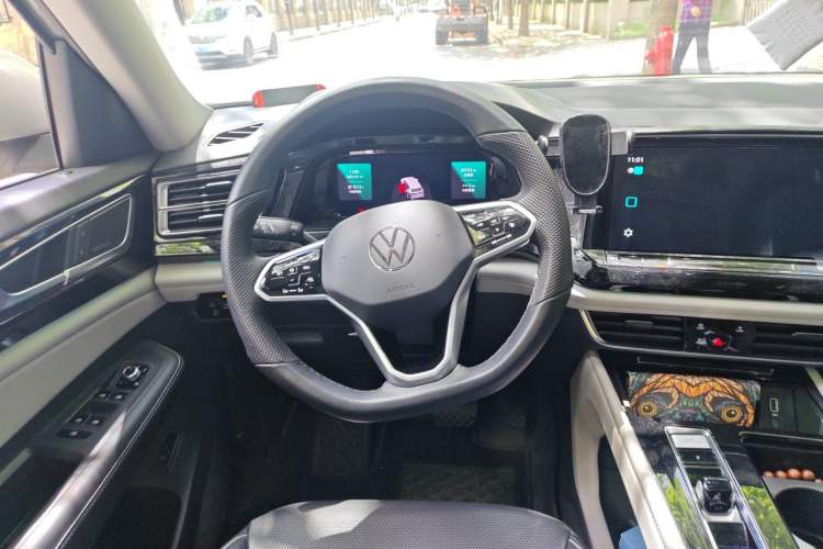 Used Volkswagen Teramont 2022 380TSI Four-Wheel Drive Prestige Flagship Edition Steering Wheel