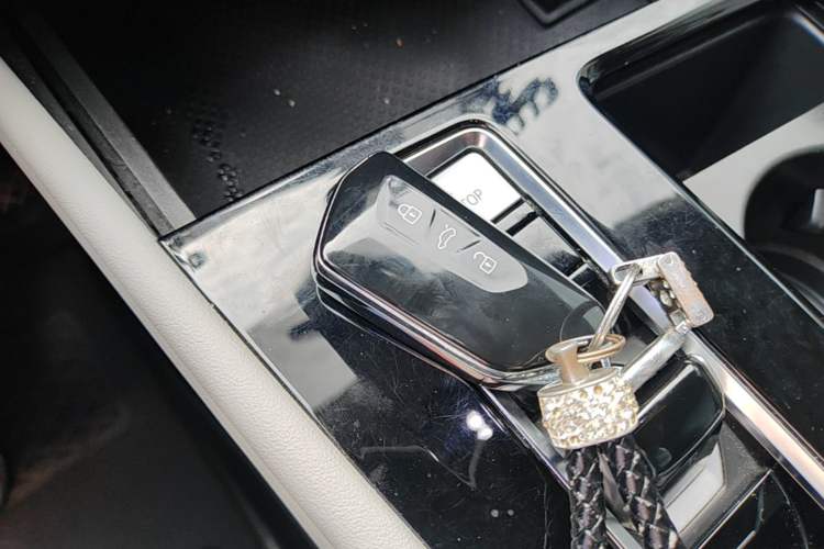 Used Volkswagen Teramont 2022 380TSI Four-Wheel Drive Luxury Edition Vehicle Key
