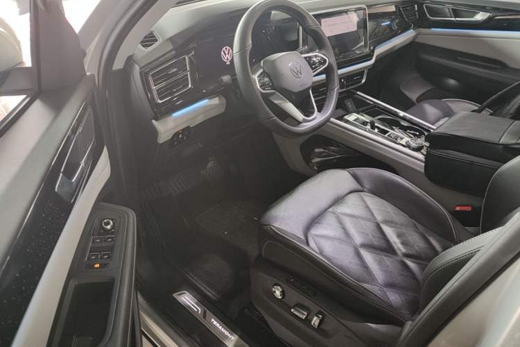 Used Volkswagen Teramont 2022 530 V6 Four-Wheel Drive Prestige Flagship Edition Driver Seat