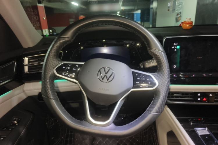 Used Volkswagen Teramont 2022 380TSI Four-Wheel Drive Prestige Flagship Edition Steering Wheel