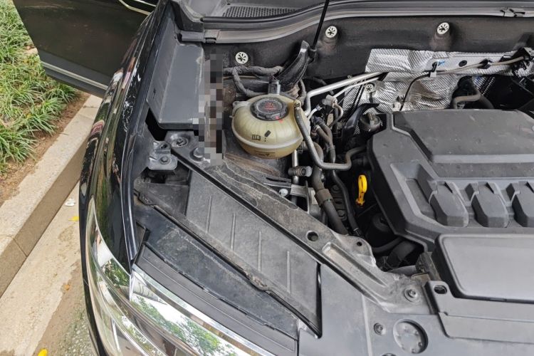 Used Volkswagen Teramont 2022 380TSI Four-Wheel Drive Prestige Luxury Edition Engine Bay Right