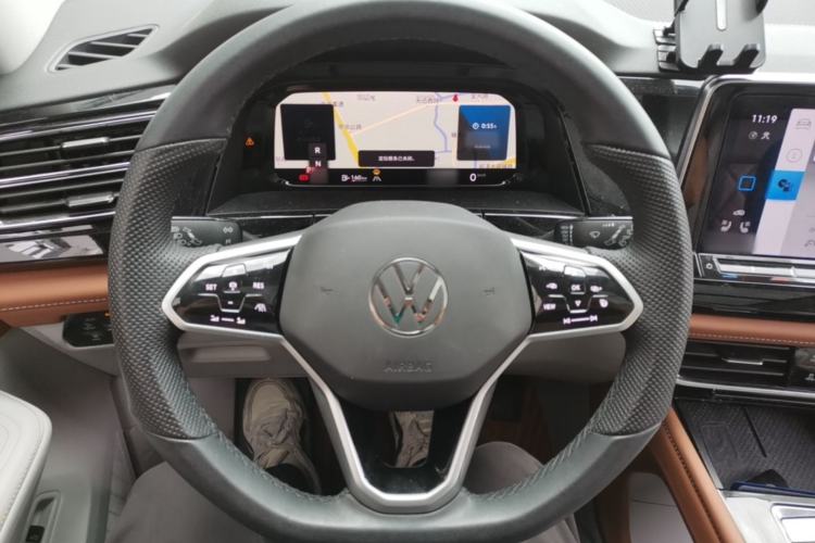 Used Volkswagen Teramont  Steering Wheel