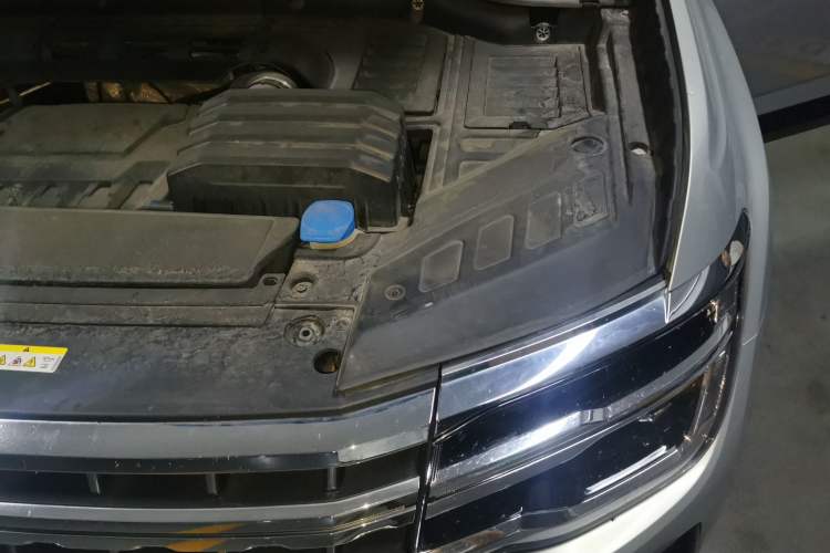 Used Volkswagen Teramont 2022 380TSI Four-Wheel Drive Luxury Edition Engine Bay Left