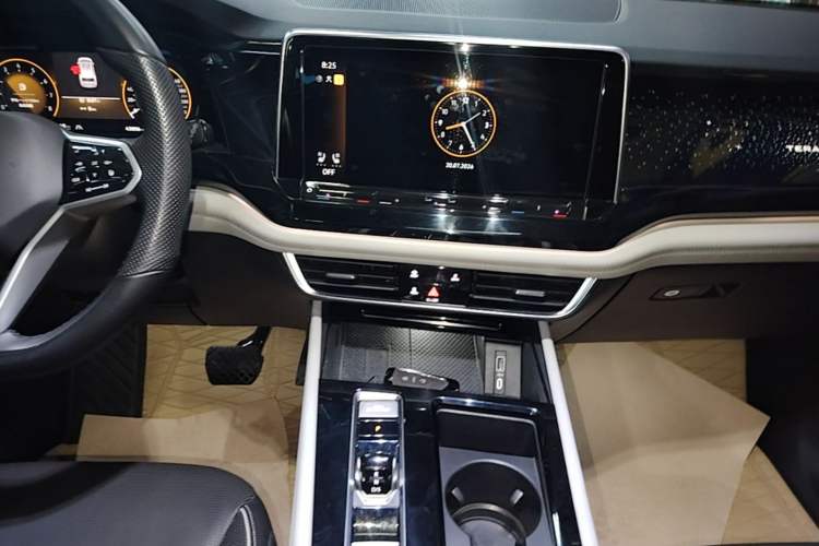 Used Volkswagen Teramont 2023 380TSI Four-Wheel Drive Prestige Luxury Edition Audio And AC Panel