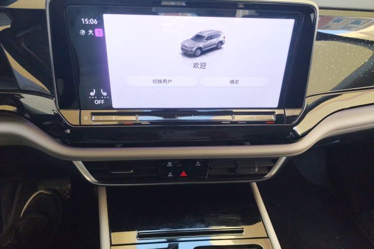 Used Volkswagen Teramont 2023 380TSI Four-Wheel Drive Luxury Edition Audio And AC Panel