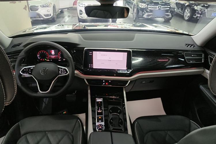 Used Volkswagen Teramont 2023 380TSI Four-Wheel Drive Prestige Flagship Edition Center Console
