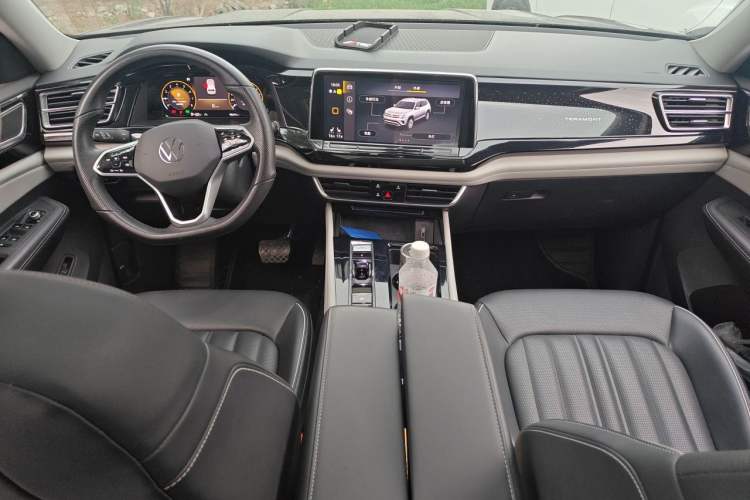 Used Volkswagen Teramont 2023 380TSI Four-Wheel Drive Prestige Luxury Edition Center Console