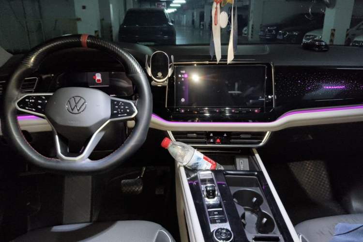 Used Volkswagen Teramont 2023 380TSI Four-Wheel Drive Prestige Luxury Edition Center Console
