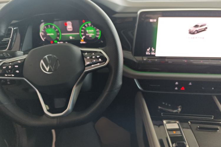 Used Volkswagen Teramont 2023 380TSI Four-Wheel Drive Prestige Luxury Edition Center Console
