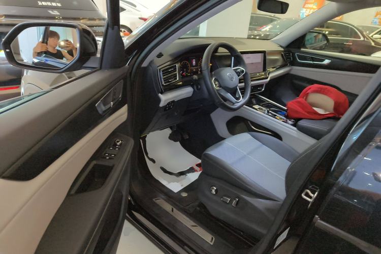 Used Volkswagen Teramont 2023 380TSI Four-Wheel Drive Luxury Edition Driver Seat