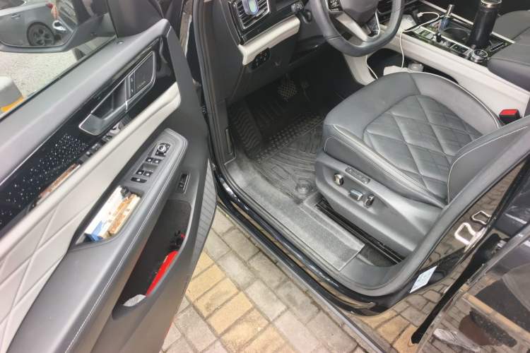 Used Volkswagen Teramont 2023 530 V6 All-Wheel Drive Prestige Flagship Edition Driver Seat