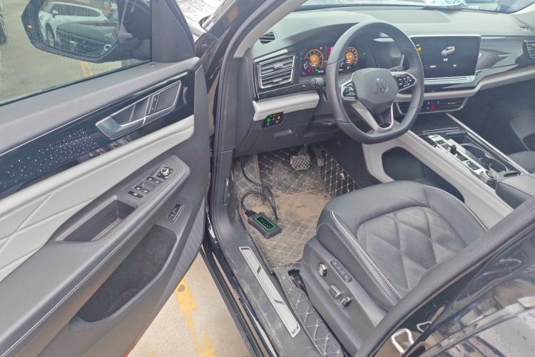 Used Volkswagen Teramont 2023 530 V6 All-Wheel Drive Prestige Flagship Edition Driver Seat