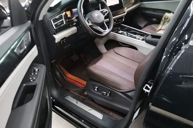 Used Volkswagen Teramont 2023 Facelift 380TSI Four-Wheel Drive Luxury Edition Driver Seat