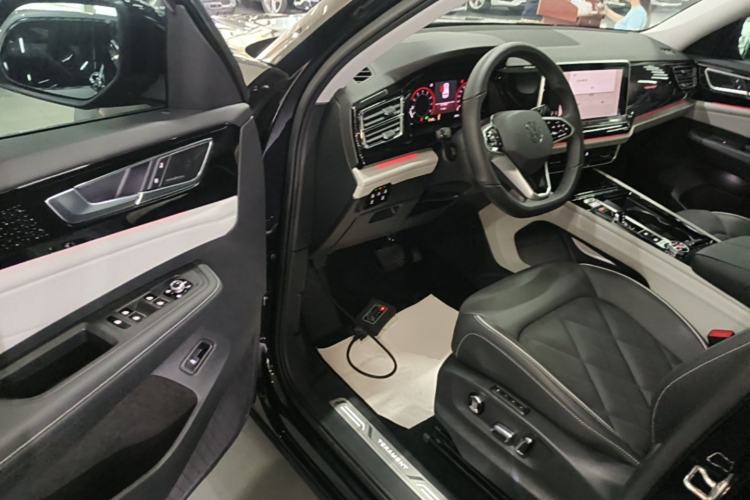 Used Volkswagen Teramont 2023 380TSI Four-Wheel Drive Prestige Flagship Edition Driver Seat