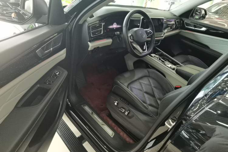 Used Volkswagen Teramont 2023 530 V6 All-Wheel Drive Prestige Flagship Edition Driver Seat