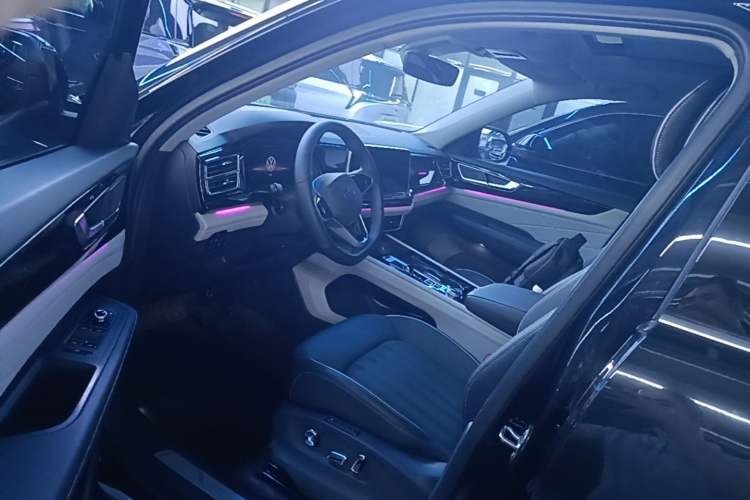 Used Volkswagen Teramont 2023 380TSI Four-Wheel Drive Prestige Luxury Edition Driver Seat