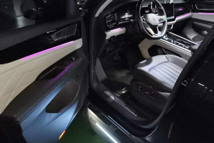 Used Volkswagen Teramont 2023 380TSI Four-Wheel Drive Prestige Luxury Edition Driver Seat