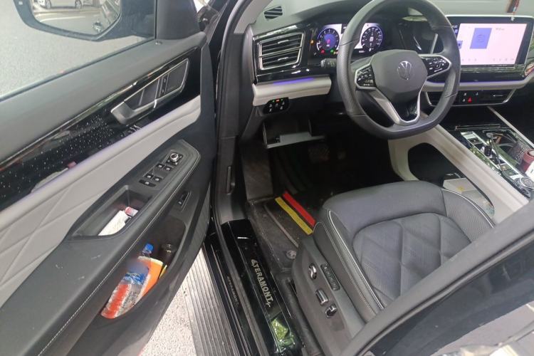 Used Volkswagen Teramont 2023 Revised 380TSI Four-Wheel Drive Prestige Flagship Edition Driver Seat