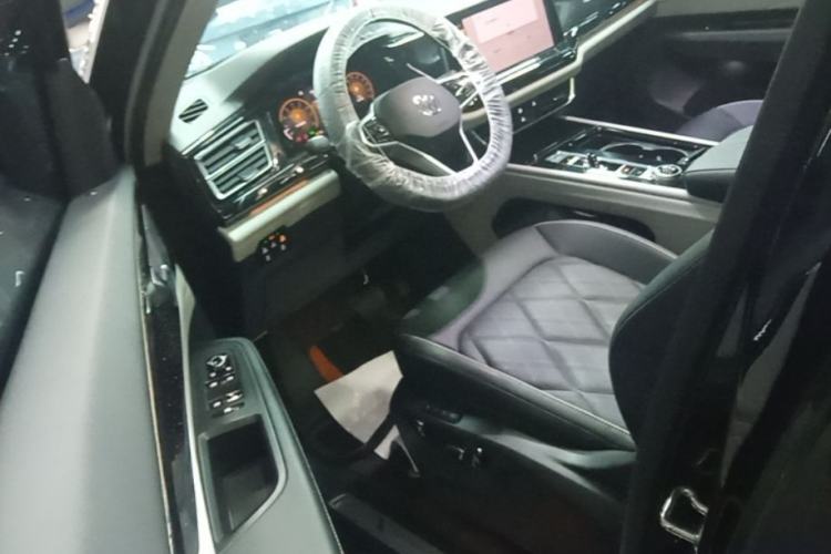 Used Volkswagen Teramont 2023 530 V6 Four-Wheel Drive Prestige Luxury Edition Driver Seat