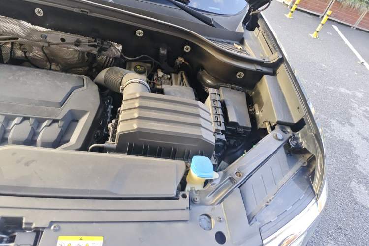 Used Volkswagen Teramont 2023 380TSI Four-Wheel Drive Prestige Luxury Edition Engine Bay Left