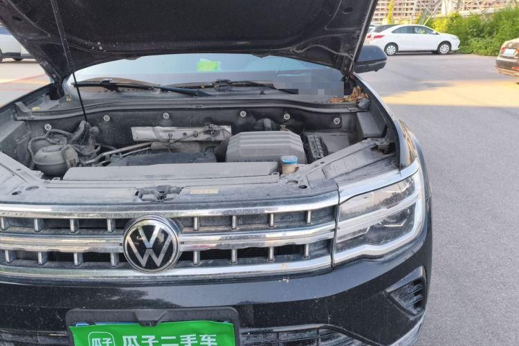 Used Volkswagen Teramont 2023 380TSI Four-Wheel Drive Luxury Edition Engine Bay Left