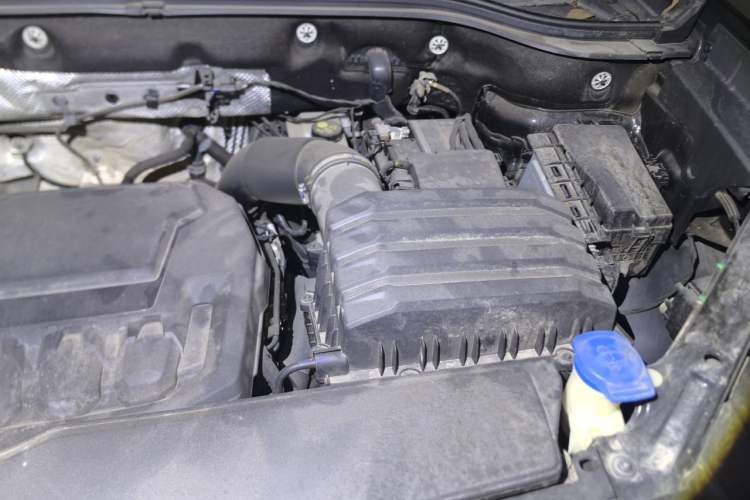 Used Volkswagen Teramont 2023 380TSI Four-Wheel Drive Prestige Luxury Edition Engine Bay Left