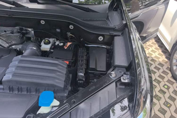 Used Volkswagen Teramont 2023 380TSI Four-Wheel Drive Prestige Luxury Edition Engine Bay Left