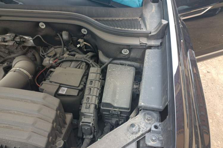 Used Volkswagen Teramont 2023 380TSI Four-Wheel Drive Prestige Luxury Edition Engine Bay Left