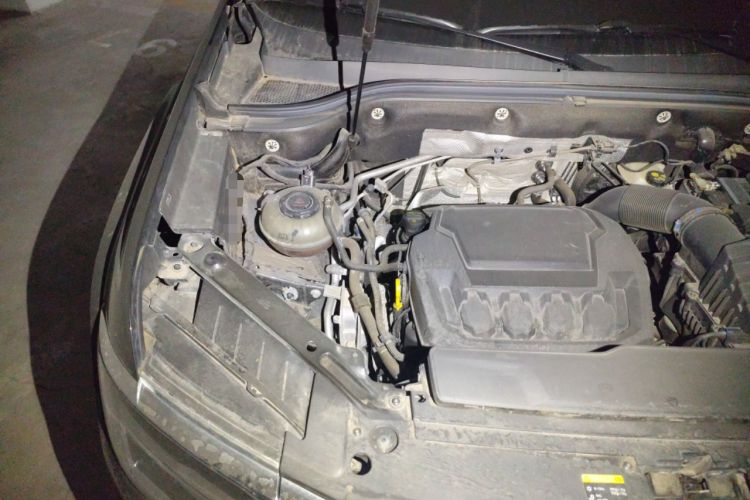 Used Volkswagen Teramont 2023 380TSI Four-Wheel Drive Luxury Edition Engine Bay Right