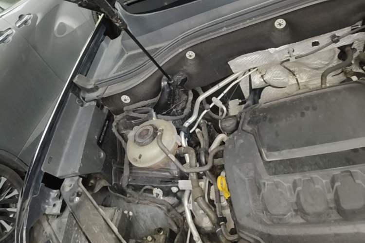 Used Volkswagen Teramont 2023 380TSI Four-Wheel Drive Luxury Edition Engine Bay Right