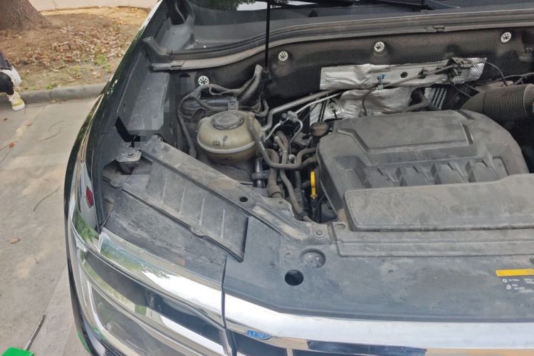 Used Volkswagen Teramont 2023 380TSI Four-Wheel Drive Prestige Luxury Edition Engine Bay Right