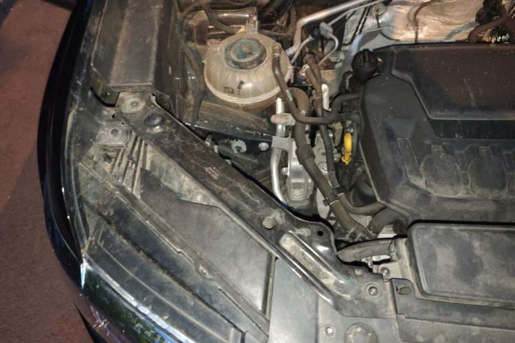 Used Volkswagen Teramont 2023 380TSI Four-Wheel Drive Prestige Flagship Edition Engine Bay Right