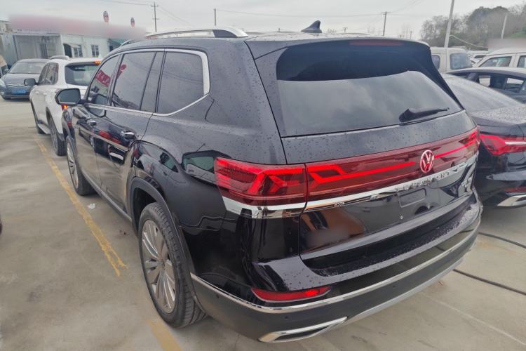 Used Volkswagen Teramont 2023 530 V6 All-Wheel Drive Prestige Flagship Edition Exterior 2