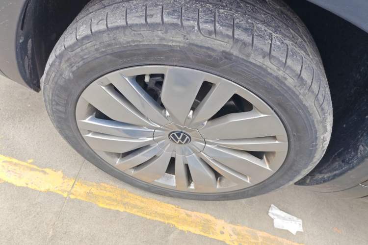 Used Volkswagen Teramont 2023 530 V6 All-Wheel Drive Prestige Flagship Edition Exterior 4