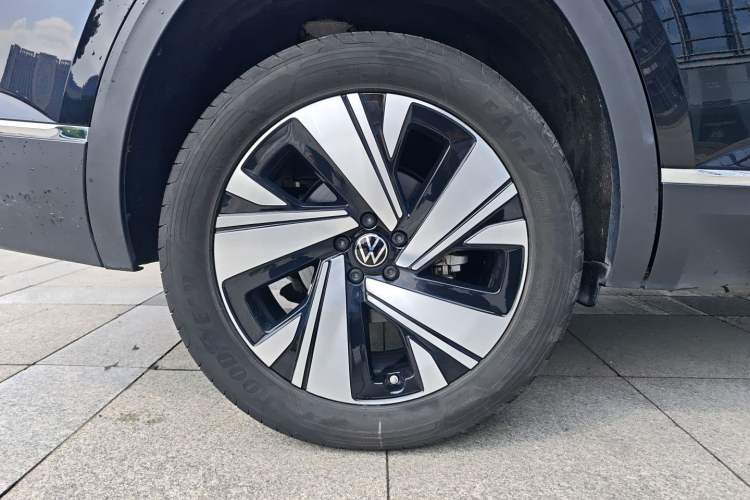Used Volkswagen Teramont 2023 330TSI Two-Wheel-Drive Prestige Luxury Edition Exterior 4