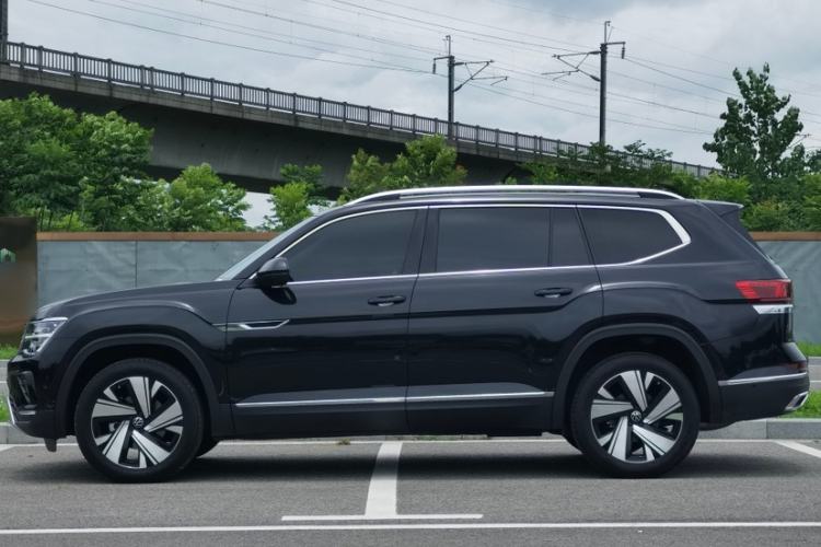 Used Volkswagen Teramont 2023 Facelift 380TSI Four-Wheel Drive Prestige Luxury Edition Exterior 4