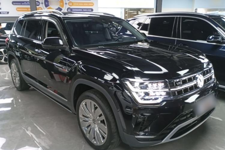 Used Volkswagen Teramont 2023 530 V6 All-Wheel Drive Prestige Flagship Edition Front Right 45 Deg