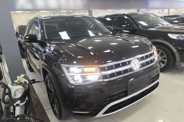 Used Volkswagen Teramont 2023 380TSI Four-Wheel Drive Prestige Luxury Edition Front Right 45 Deg