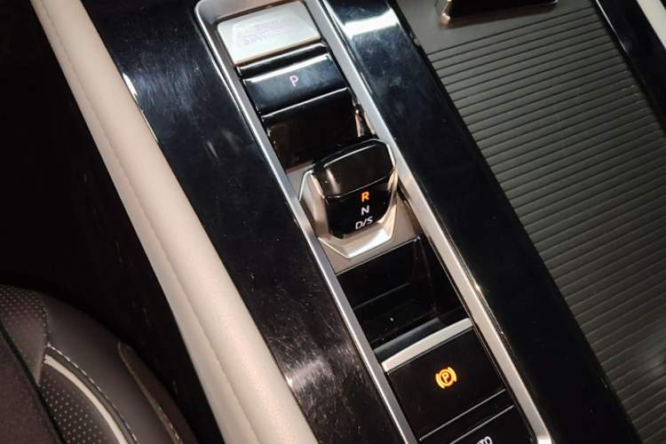 Used Volkswagen Teramont 2023 380TSI Four-Wheel Drive Prestige Flagship Edition Gear Lever