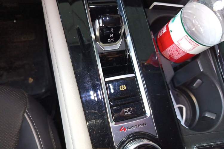 Used Volkswagen Teramont 2023 380TSI Four-Wheel Drive Luxury Edition Gear Lever