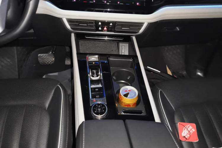 Used Volkswagen Teramont 2023 380TSI Four-Wheel Drive Luxury Edition Gear Lever